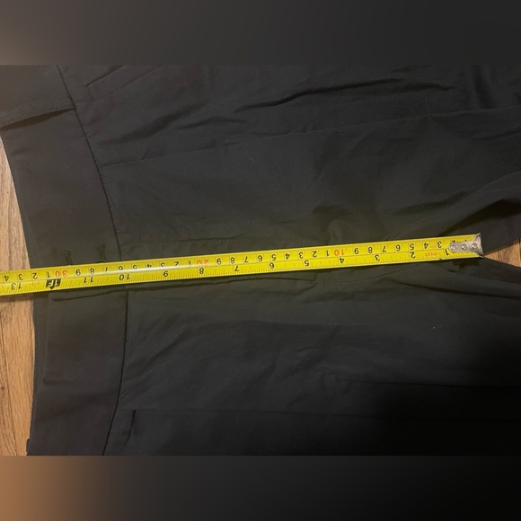 Anthropologie NWT High waisted, ultra wide leg, pleated cropped pants - Size 0 - Picture 13 of 13